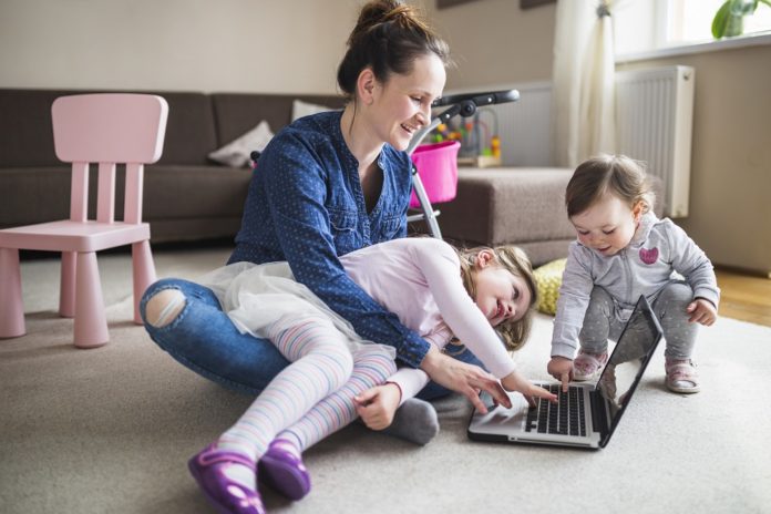 Guide to Working From Home For Single Parents