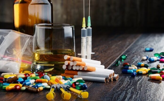 How to Identify Drug & Alcohol Abuse in Your Workplace