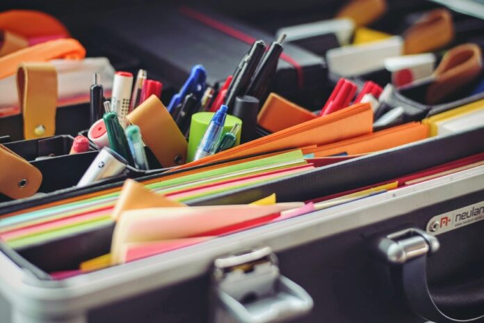 Simple Tips for Saving Money on Office Supplies
